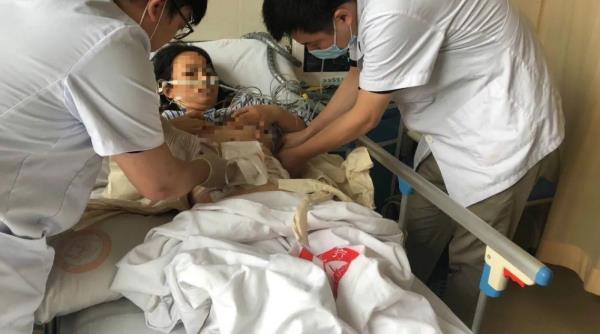 重慶南川宏仁一醫(yī)院:普外科完成首例腹腔鏡輔助胃癌根治術(shù)