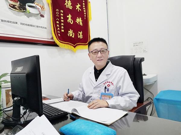 成都好的中醫(yī)腫瘤科醫(yī)院(成華東區(qū)醫(yī)院):中醫(yī)怎么看待人體七情驚恐傷腎問題?