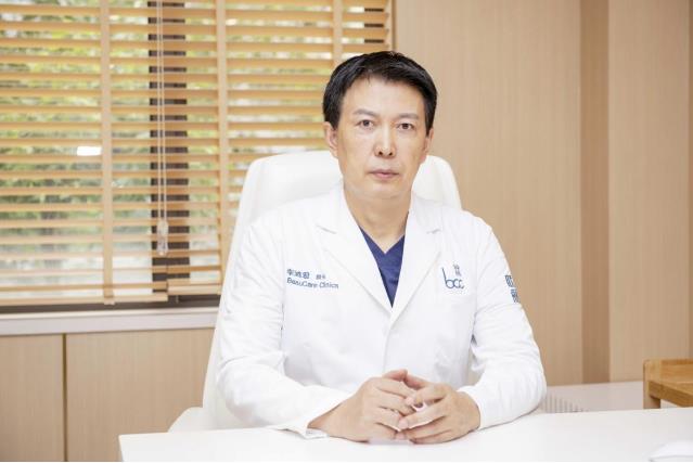 上海聯合麗格李鴻君院長:美無止境,唯有精誠以付