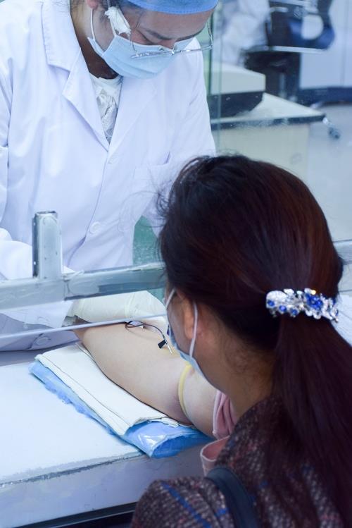 關愛婦女兒童健康 三八節盤龍區婦聯攜手云南九洲醫院開展免費健康檢查與宣教