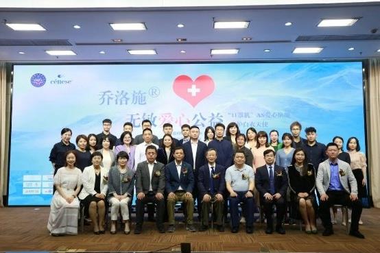 訪喬洛施無敏愛心公益行動“抗疫英雄”:陳柳青