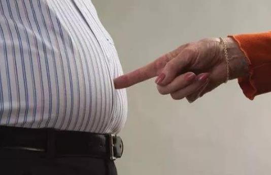 什么是肥胖型糖尿。糠逝中吞悄虿∮心男┌Y狀?