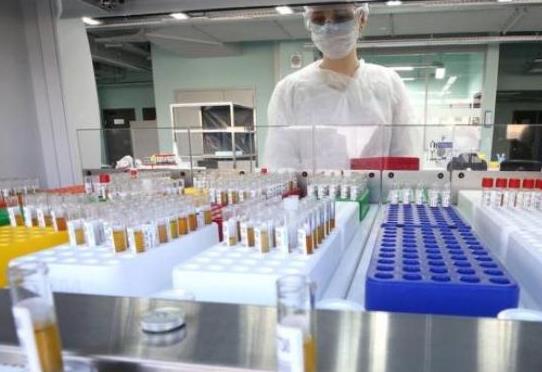 剛斷奶的寶媽可以打新冠疫苗嗎?上海的新冠疫苗是強制性打的嗎?
