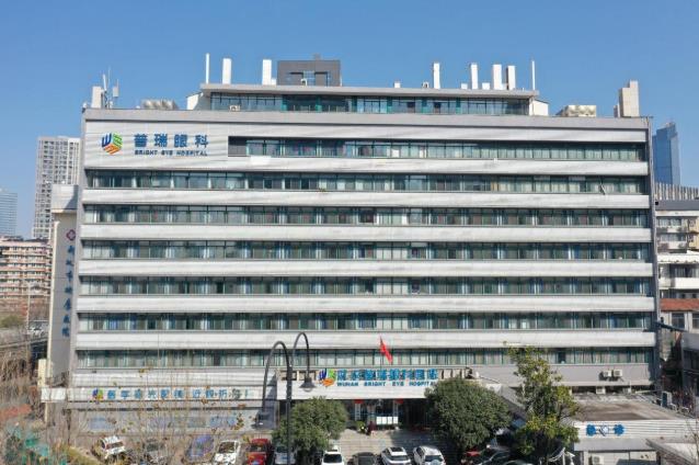 沈政偉教授專訪:屈光近視手術的那些事