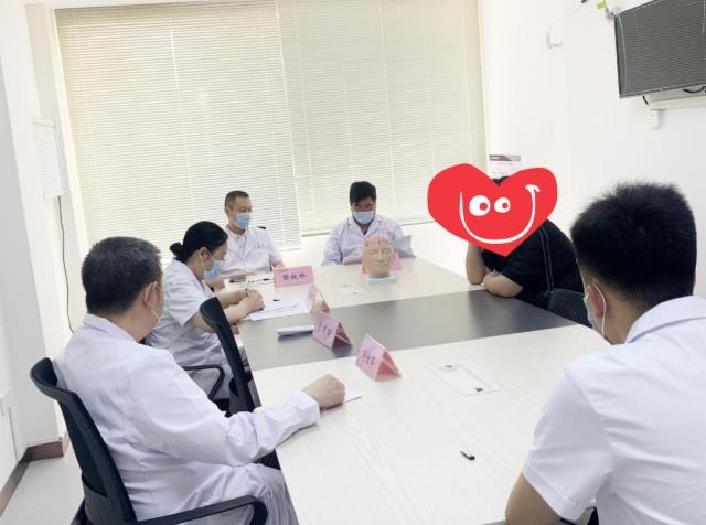 【抗癲癇·荊楚行】武漢中際京鄂專家聯合會診進行中患者紛紛點贊