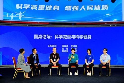 科學減重需要“食動平衡”,健身和飲食要同時關注