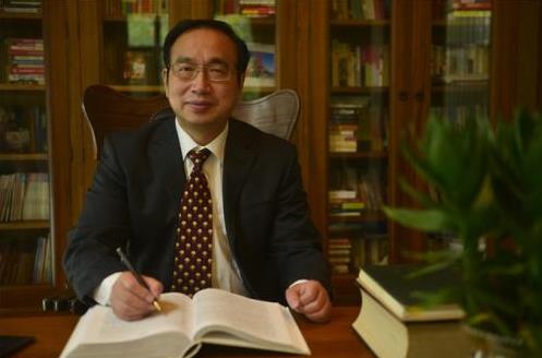 名實藥業談運良博士當選中國光谷抗衰老協會副會長