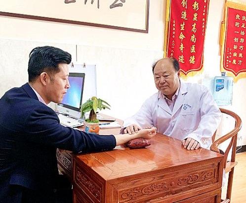 安徽中醫(yī)藥附屬醫(yī)院腫瘤沒名醫(yī)方恩喜:中醫(yī)治癌,貴在“補全身之虛,治局部之瘤”