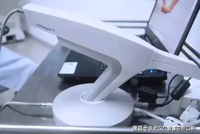 武漢仁愛口腔:種牙親身經歷分享(歷時4個月),解決年輕人的蛀牙缺牙煩惱!