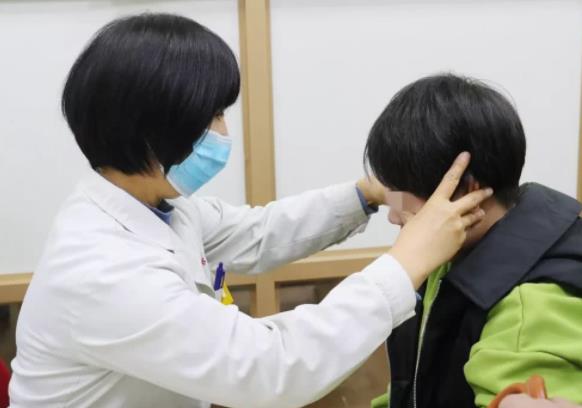 癲癇和羊角風是一回事嗎?癲癇是怎么回事?
