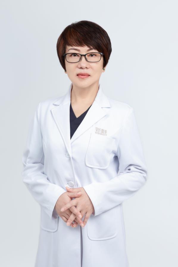 昆明吳氏嘉美陳麗華院長治痤瘡 專業經驗豐富