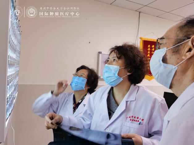 國際精準腫瘤中心 MDT診療模式 通過“線上+線下”多種手段結合診療