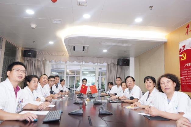 國際精準腫瘤中心 MDT診療模式 通過“線上+線下”多種手段結合診療