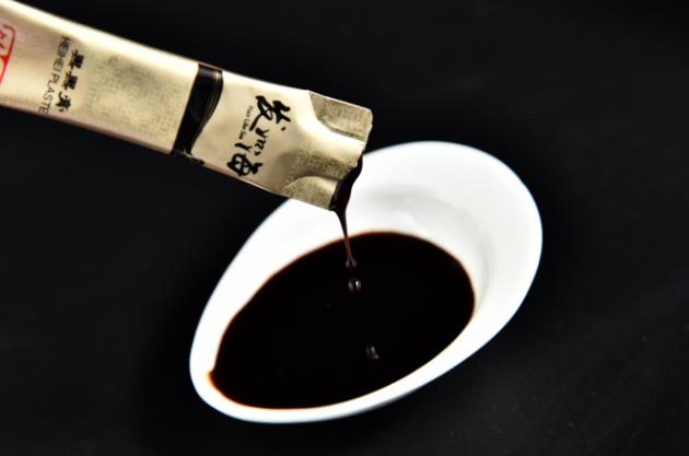 胡慶余堂發如海黑黑膏,幫你告別白發困擾