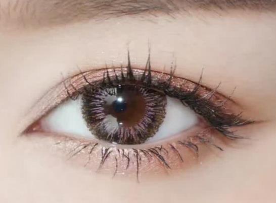 怎么防止戴美瞳眼睛酸?美瞳不泡直接就戴會怎樣
