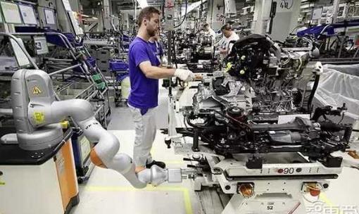 世界上最先進的汽車工廠 被機器人占領的大眾工