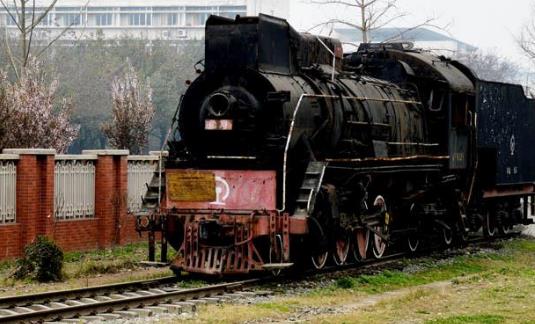 世界最大的蒸汽機(jī)車(chē)制造廠 中國(guó)大同機(jī)車(chē)工廠占地面積233.75萬(wàn)平方米