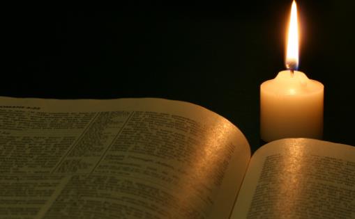 世界上流傳最廣的書 圣經翻譯成九百二十多種語言
