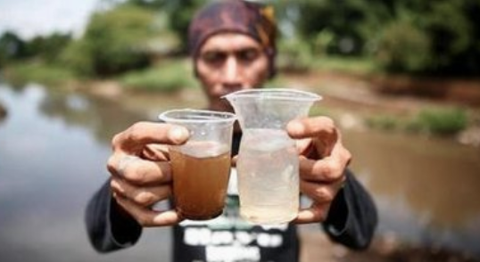 全球最臟的河 西大魯河湖面堆滿垃圾充滿劇毒