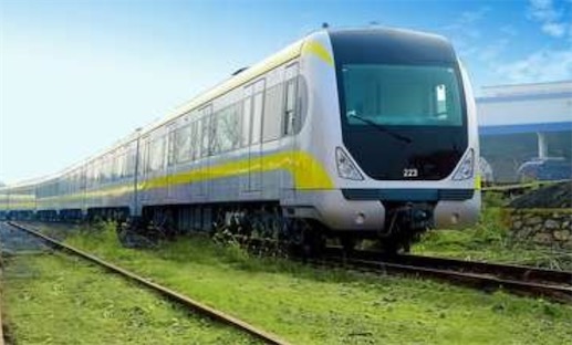 世界上第一輛無人駕駛的輕軌列車 2002年亮相威爾士