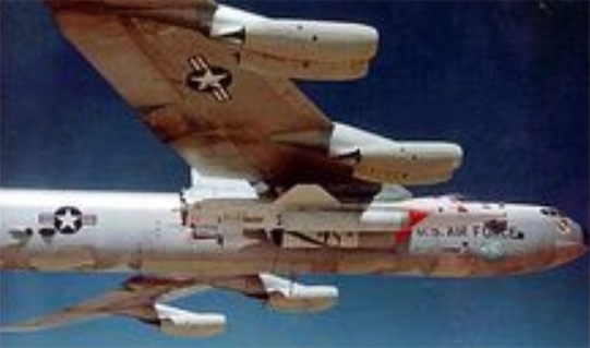 固定翼飛機(jī)飛行的最高速度 X—15A2 型飛機(jī)每小時6605公里