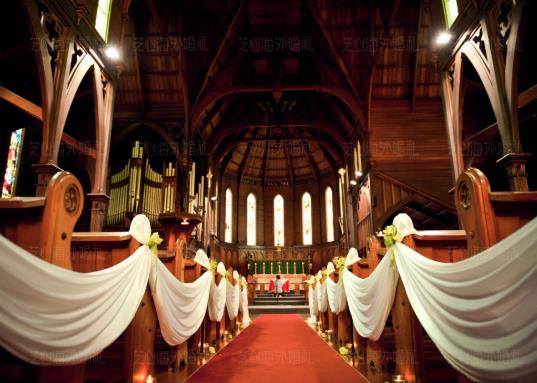 大學同學結(jié)婚但是太遠了要不要去?外省的室友結(jié)婚要不要去
