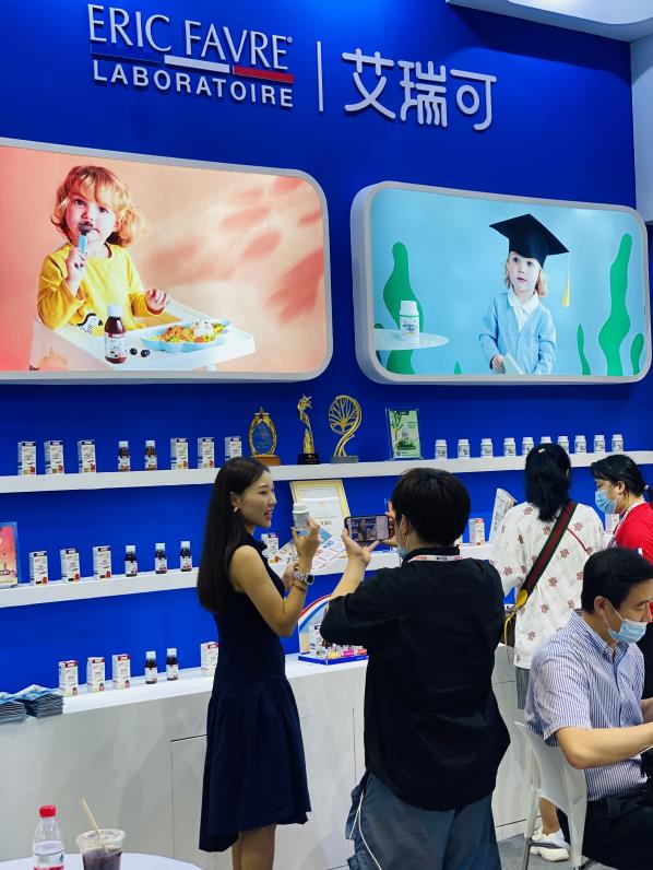 君美瑞五大明星品牌亮相CBME,引來眾多母嬰達(dá)人現(xiàn)場(chǎng)種草!