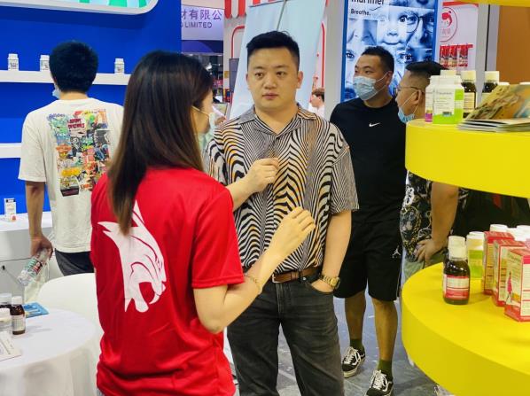 君美瑞五大明星品牌亮相CBME,引來眾多母嬰達(dá)人現(xiàn)場(chǎng)種草!