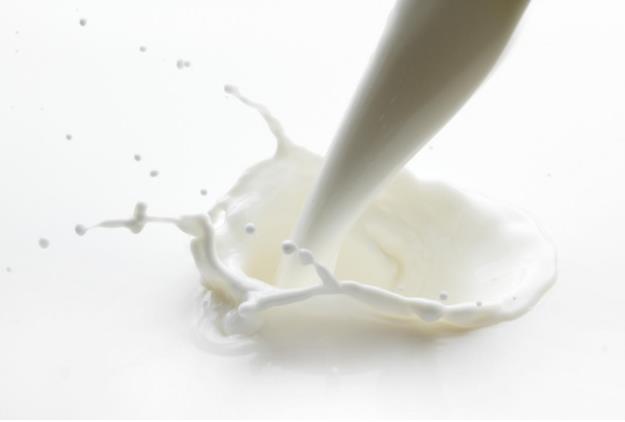 牛初乳加鈣片的作用是什么?對孩子長不高有幫助嗎?