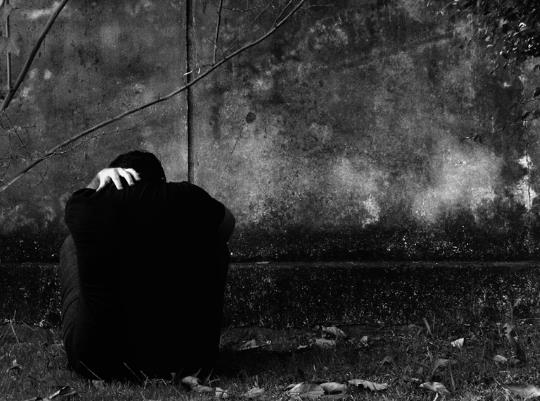 長期抑郁不治療會死嗎?抑郁癥患者會有殺人傾向嗎?