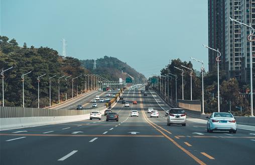 清明節提前8小時上高速免費嗎?2021年清明節高速免費從什么時候開始?