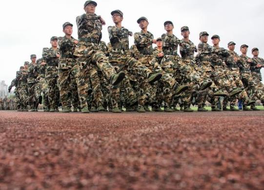 大學生士兵退役后享受哪些就學優惠政策?參軍入伍有什么要求條件?