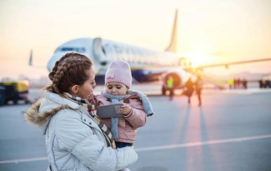 2歲寶寶第一次坐飛機需要準備什么 2歲寶寶第一次坐飛機注意事項