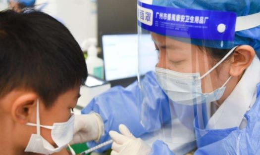 新冠疫苗加強針打了健康碼怎么不顯示呢 新冠疫苗第三針加強針18歲以下可以打嗎