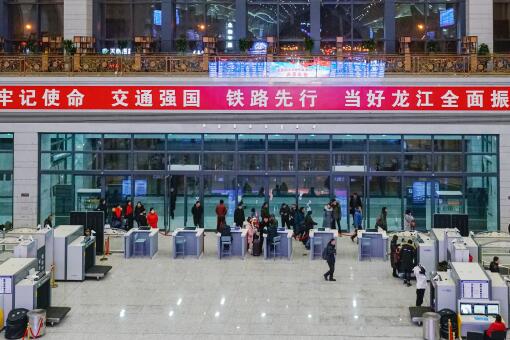 2021年春節(jié)能回家過(guò)年嗎-攝圖網(wǎng)