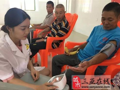 【公益】三亞博大男科醫院關懷貧困山區孤寡老人