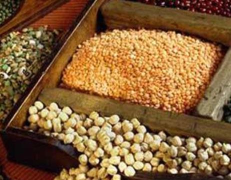 男人指甲發黃大多數因為抽煙導致 推薦2種食療方治療指甲變黃