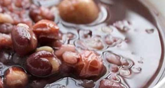 男人也會(huì)濕氣重 四種食物幫你祛濕
