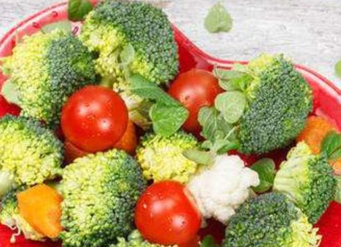 女生和紅糖水可以緩解痛經 推薦2種緩解痛經的食療方