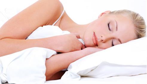 什么睡姿對于女性來說不健康 睡眠時有什么忌諱