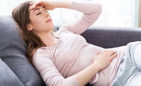 未婚的女性比較容易痛經嗎 哪些壞習慣會導致痛經