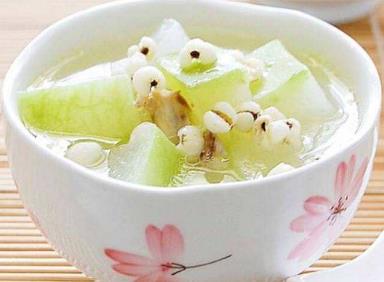 乳腺小葉增生伴結(jié)節(jié)要手術(shù)嗎 乳腺增生結(jié)節(jié)疼痛怎么辦