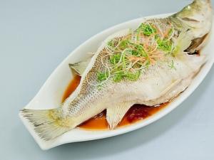 清蒸鱸魚的做法-鱸魚怎么做好吃？