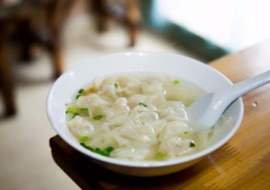 餛飩怎么煮皮不容易破?拉肚子能不能吃餛飩?