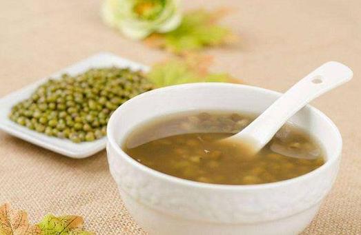 做綠豆粥綠豆要泡多久?懷孕喝綠豆湯對胎兒有影響嗎?