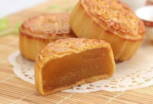 月餅回油可以疊起來嗎?月餅回油可以直接把包裝包起來回嗎?