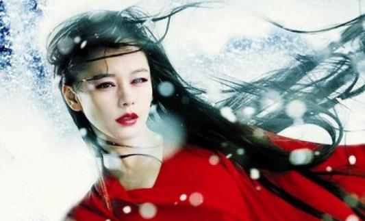 電影《白蛇傳說》中有很多經典的臺