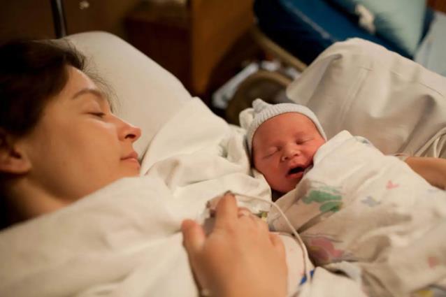 孕期怎么補充營養?湯臣倍健孕婦多種維生素片伴你左右