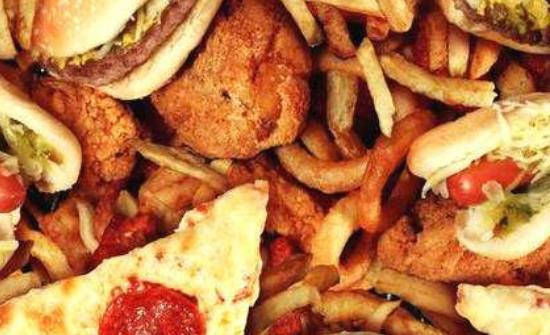 孕婦最好不要亂吃東西 八類食物要遠離
