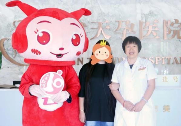 天津天孕醫院律淑華主任,為甜蜜夫婦圓夢